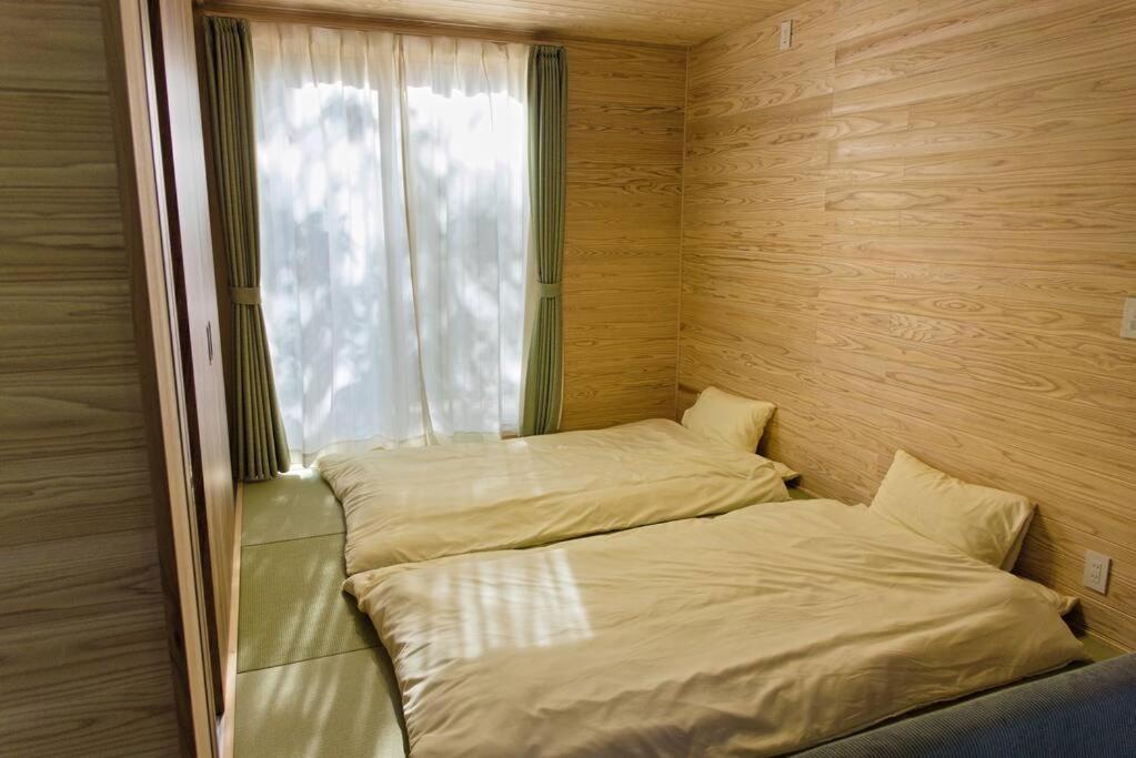 Hinoki No Ie - Cottage With Natural Hot Spring In A Cypress Bathtub Shika Exterior foto